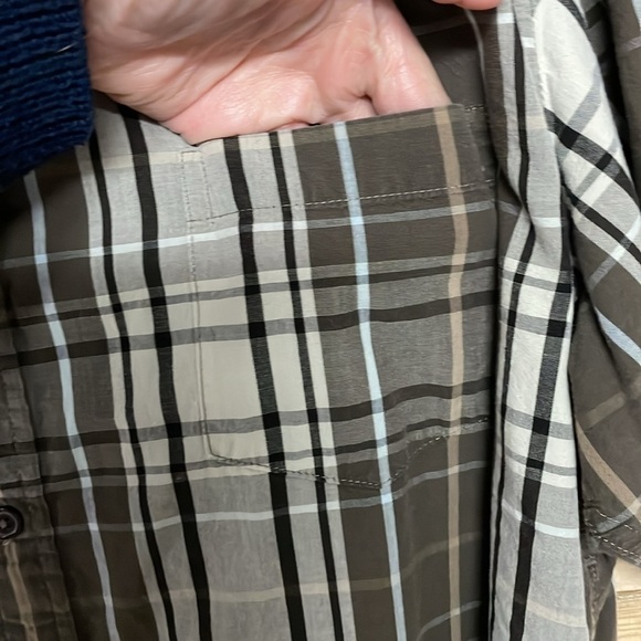 Sonoma size XL brown plaid short sleeve button down shirt - Picture 2 of 6